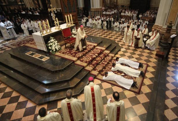 Ordenación de tres nuevos Sacerdotes